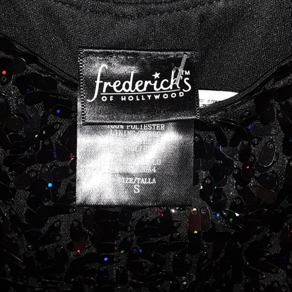 Eye Catching Dress!! 100% Polyester form fitting. - Picture 2 of 5